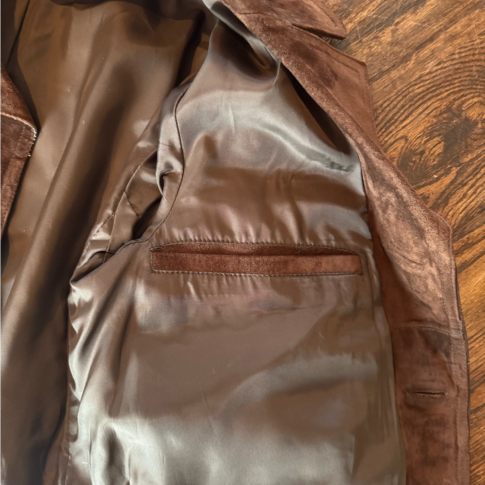 Vintage Men's Brown Suede Jacket - Picture 9 of 12